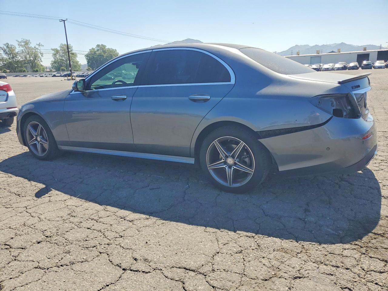 2017 MERCEDES-BENZ E-Class