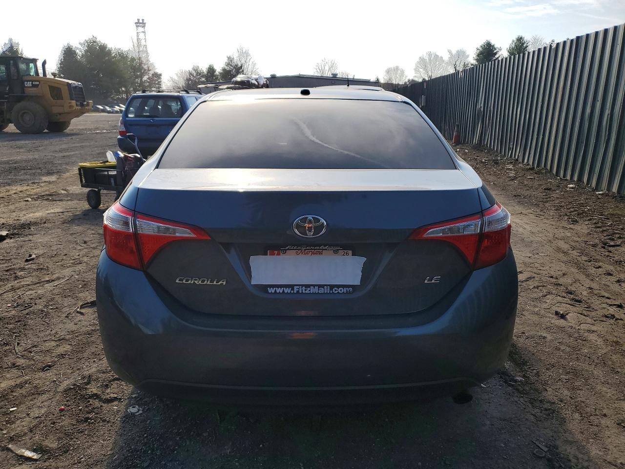 2015 TOYOTA COROLLA