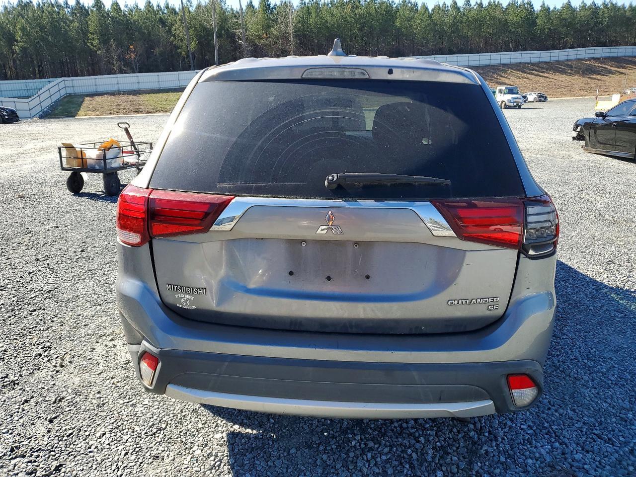 2017 MITSUBISHI outlander