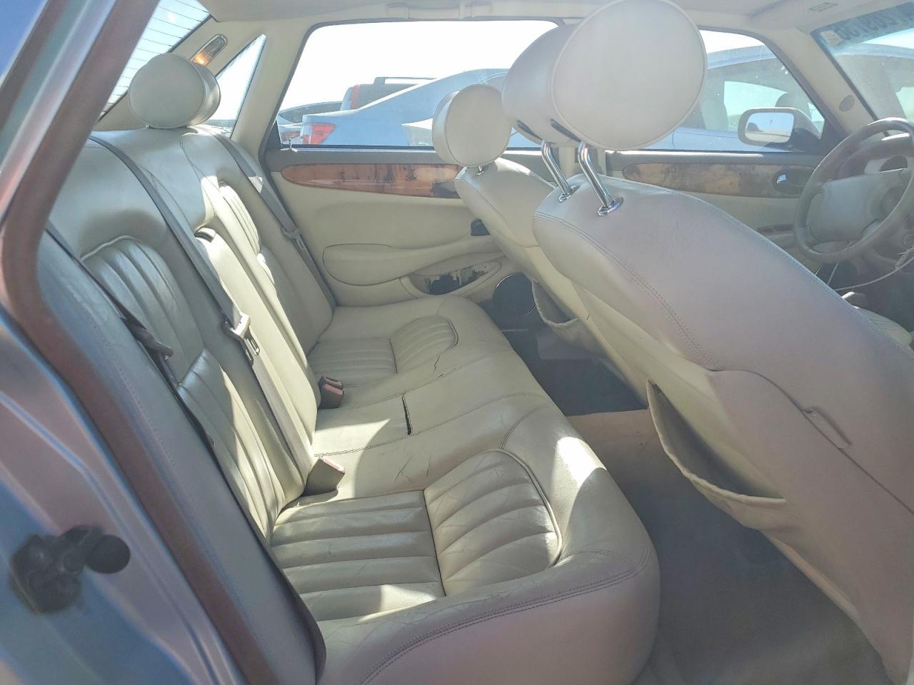 2000 JAGUAR Xj-Series