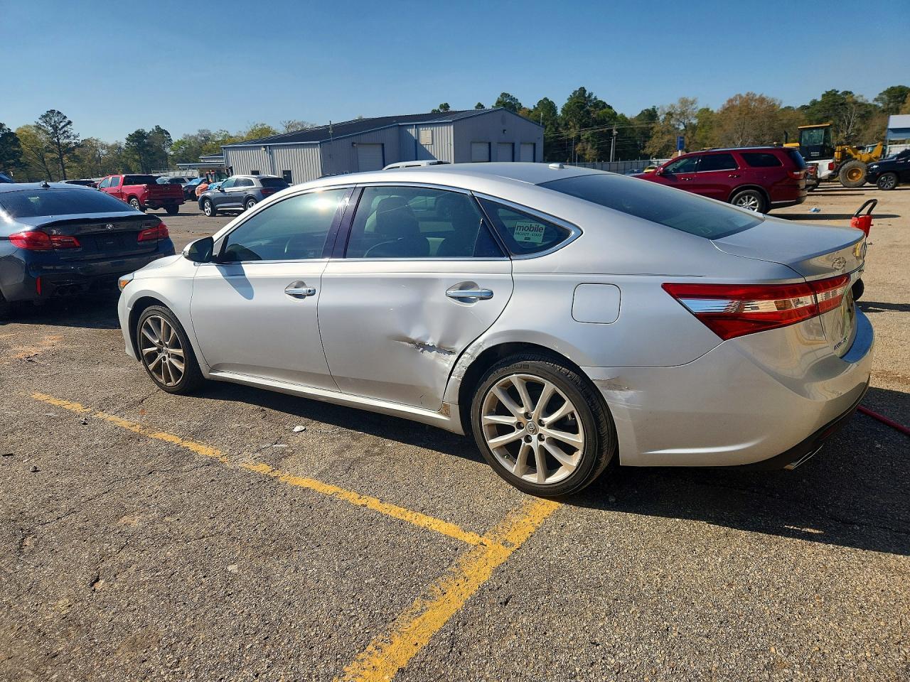 2013 TOYOTA Avalon