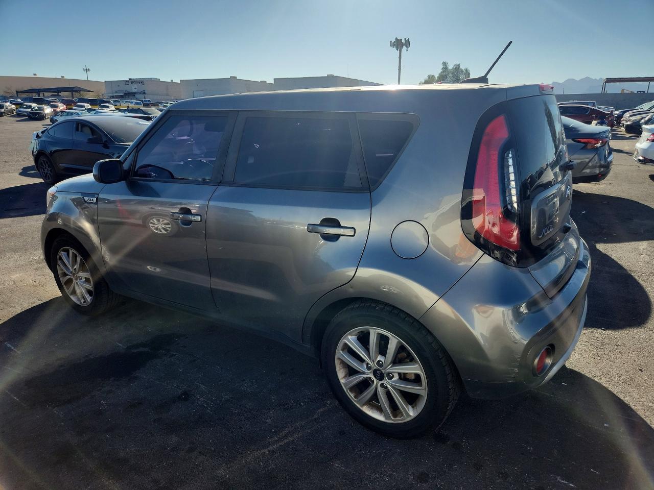 2018 KIA SOUL
