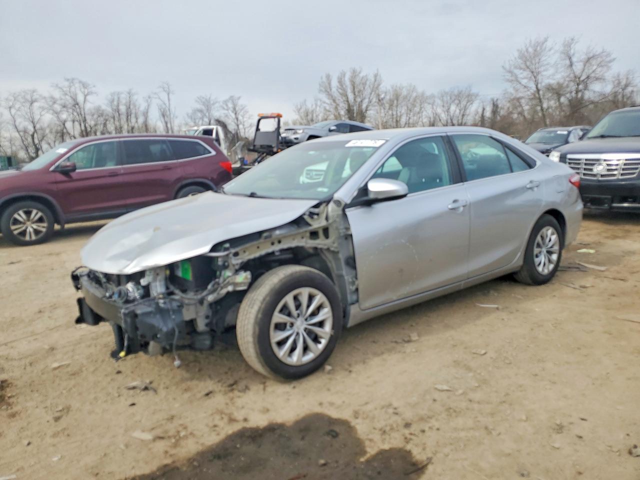2015 TOYOTA CAMRY