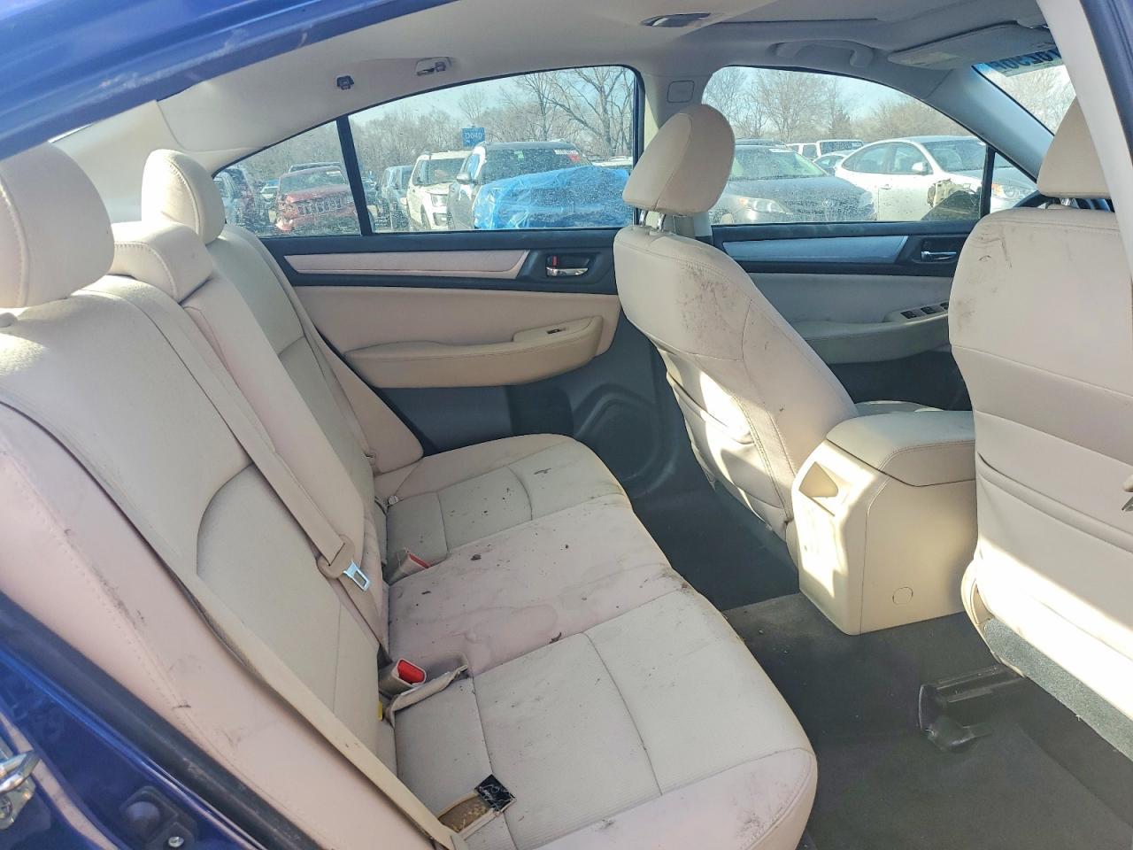 2015 SUBARU Legacy