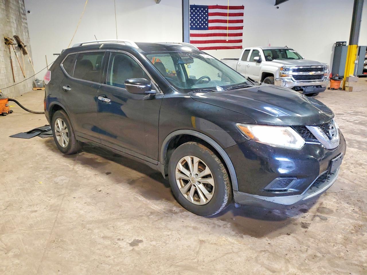 2015 NISSAN ROGUE