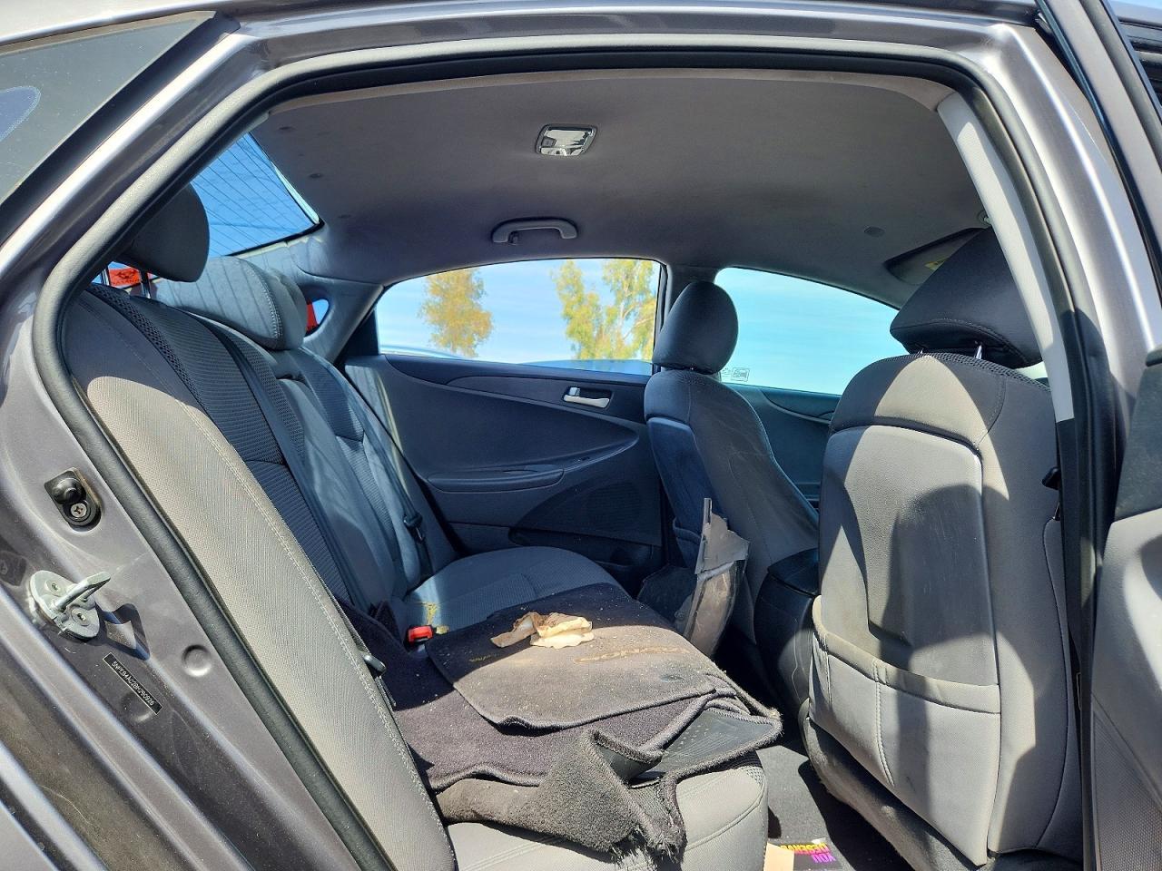2011 HYUNDAI SONATA