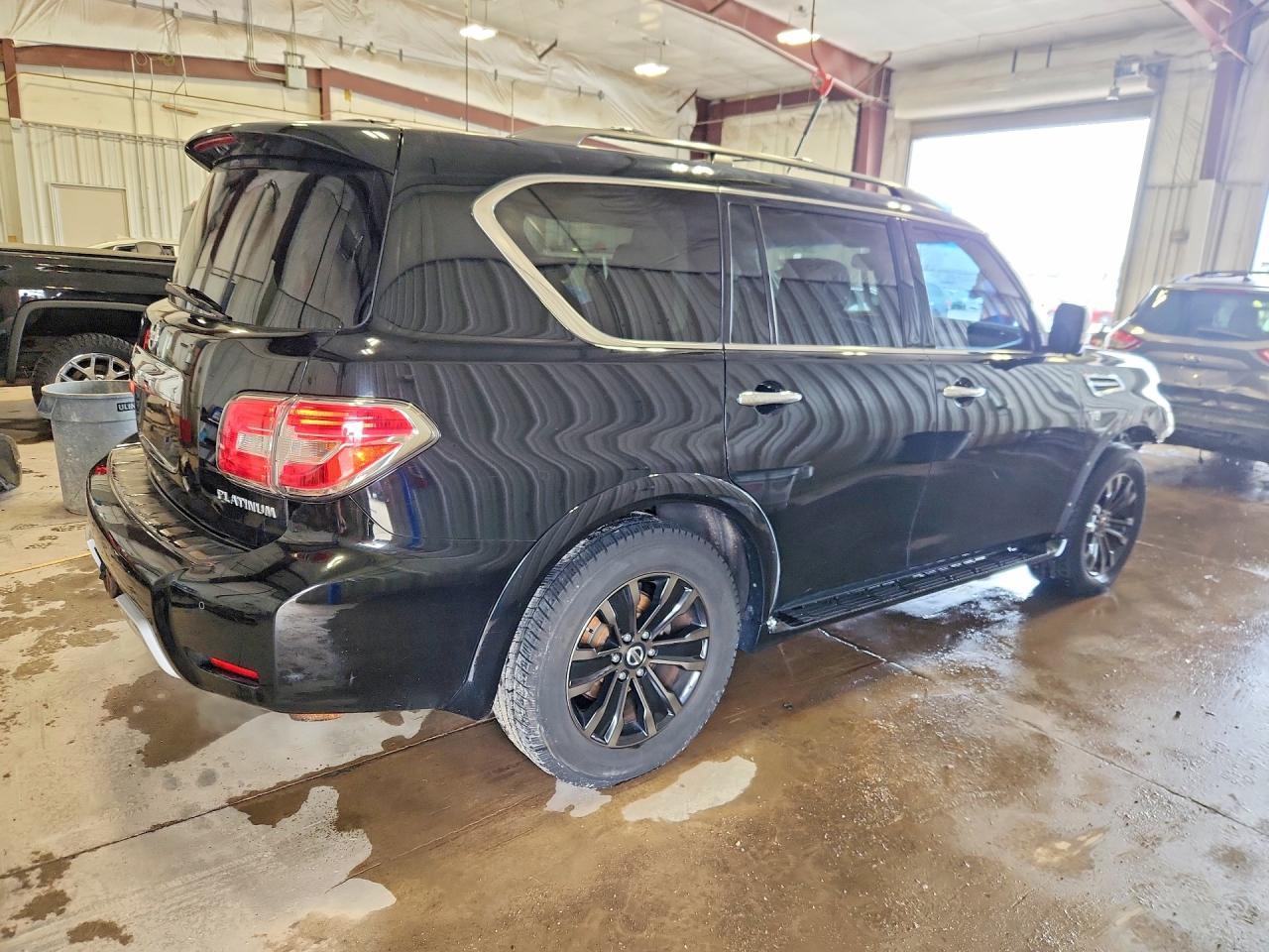 2017 NISSAN Armada