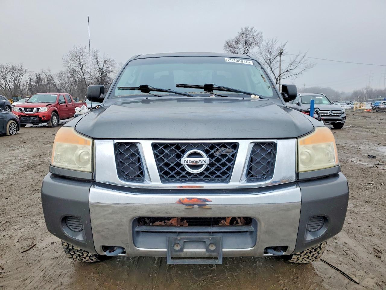 2012 NISSAN Titan