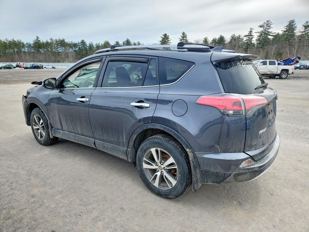 2016 TOYOTA RAV4