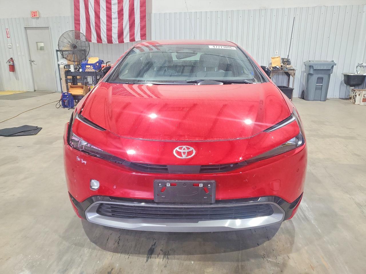 2024 TOYOTA PRIUS
