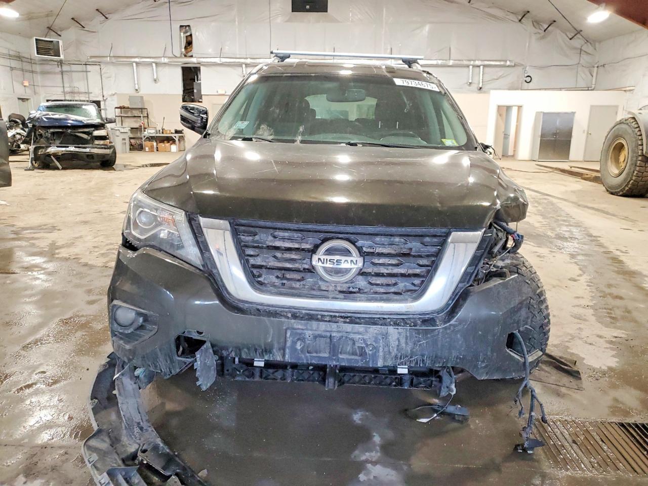 2017 NISSAN PATHFINDER