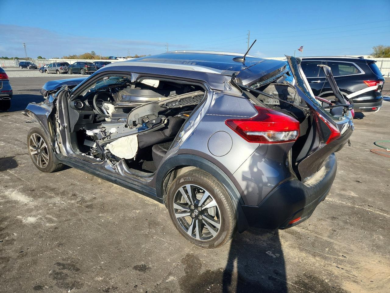 2018 NISSAN KICKS