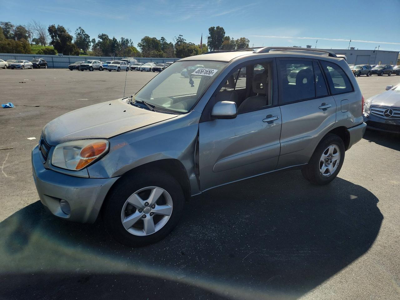 2004 TOYOTA RAV4