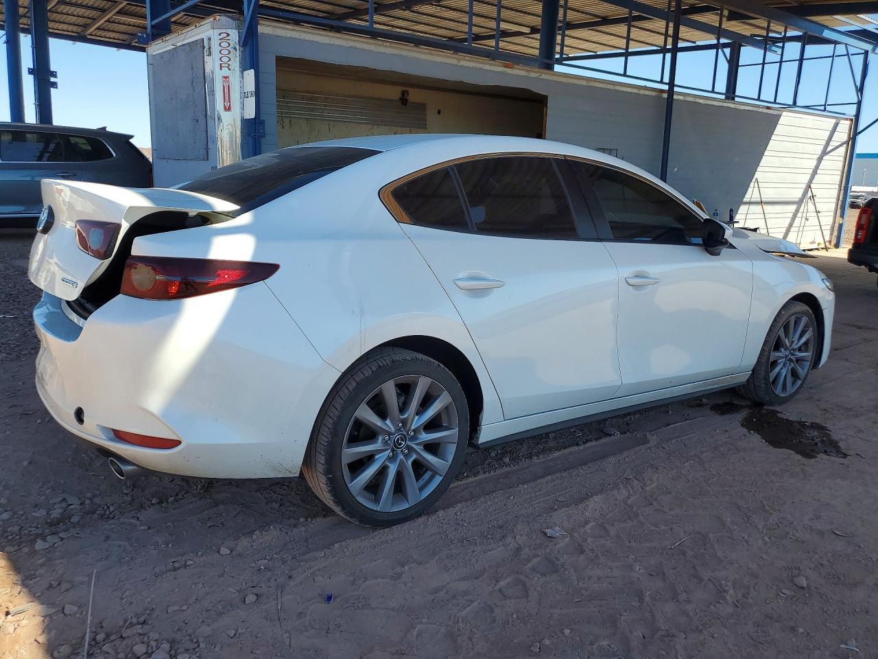 2021 MAZDA 3