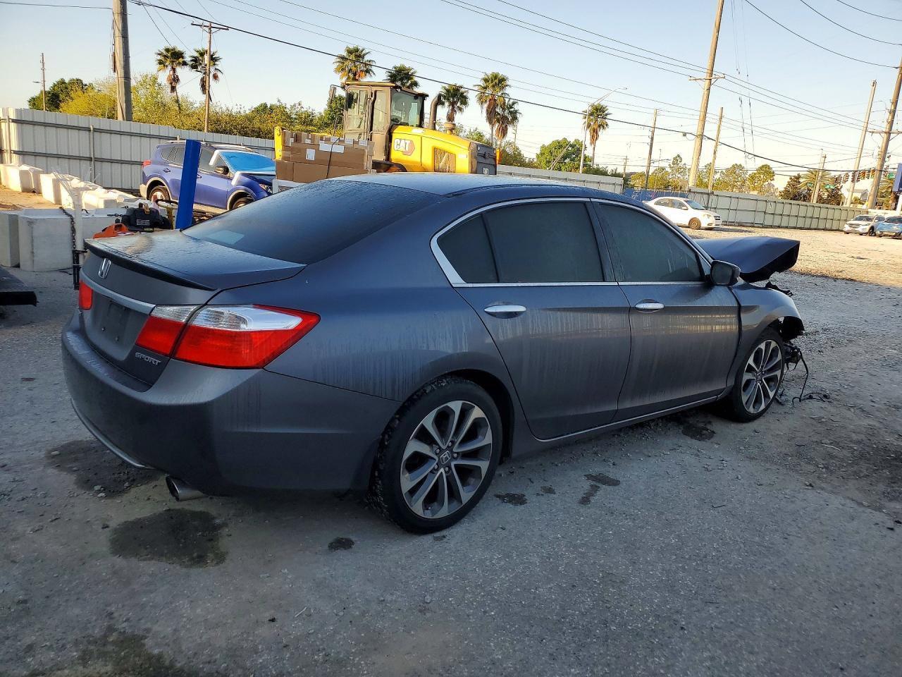 2015 HONDA ACCORD