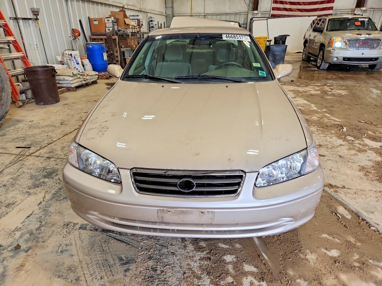 2000 TOYOTA CAMRY