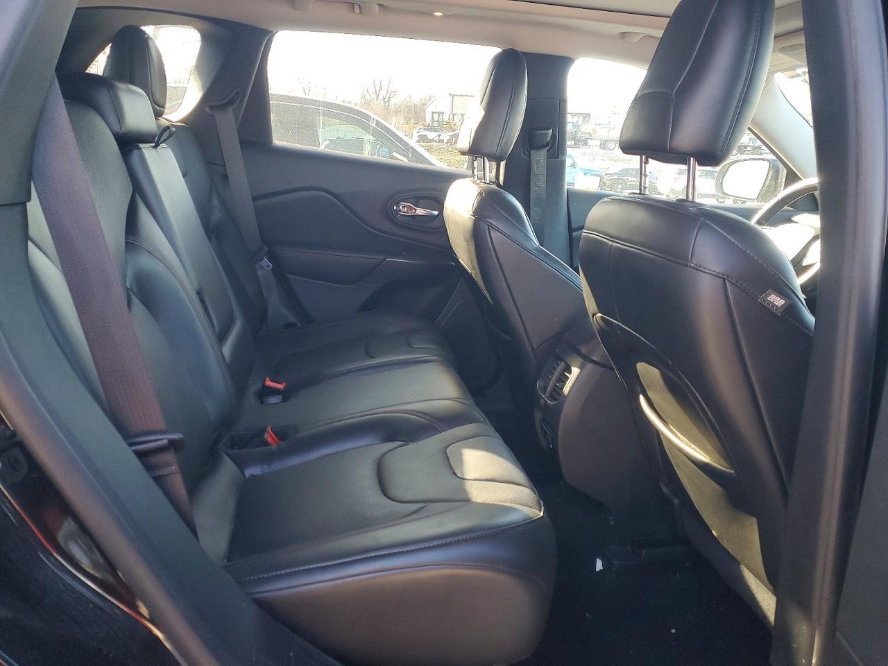 2020 JEEP CHEROKEE