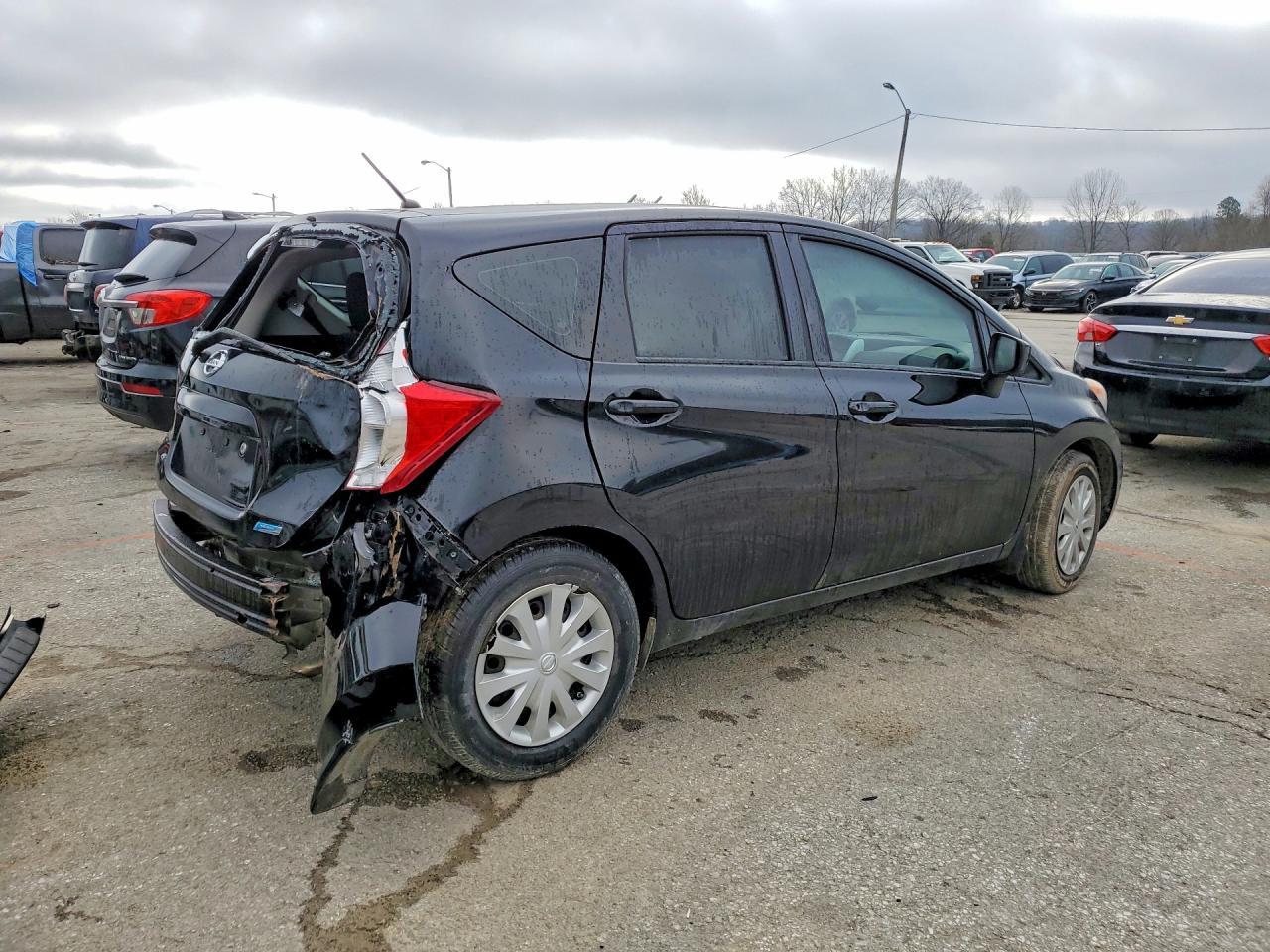 2015 NISSAN Versa Note