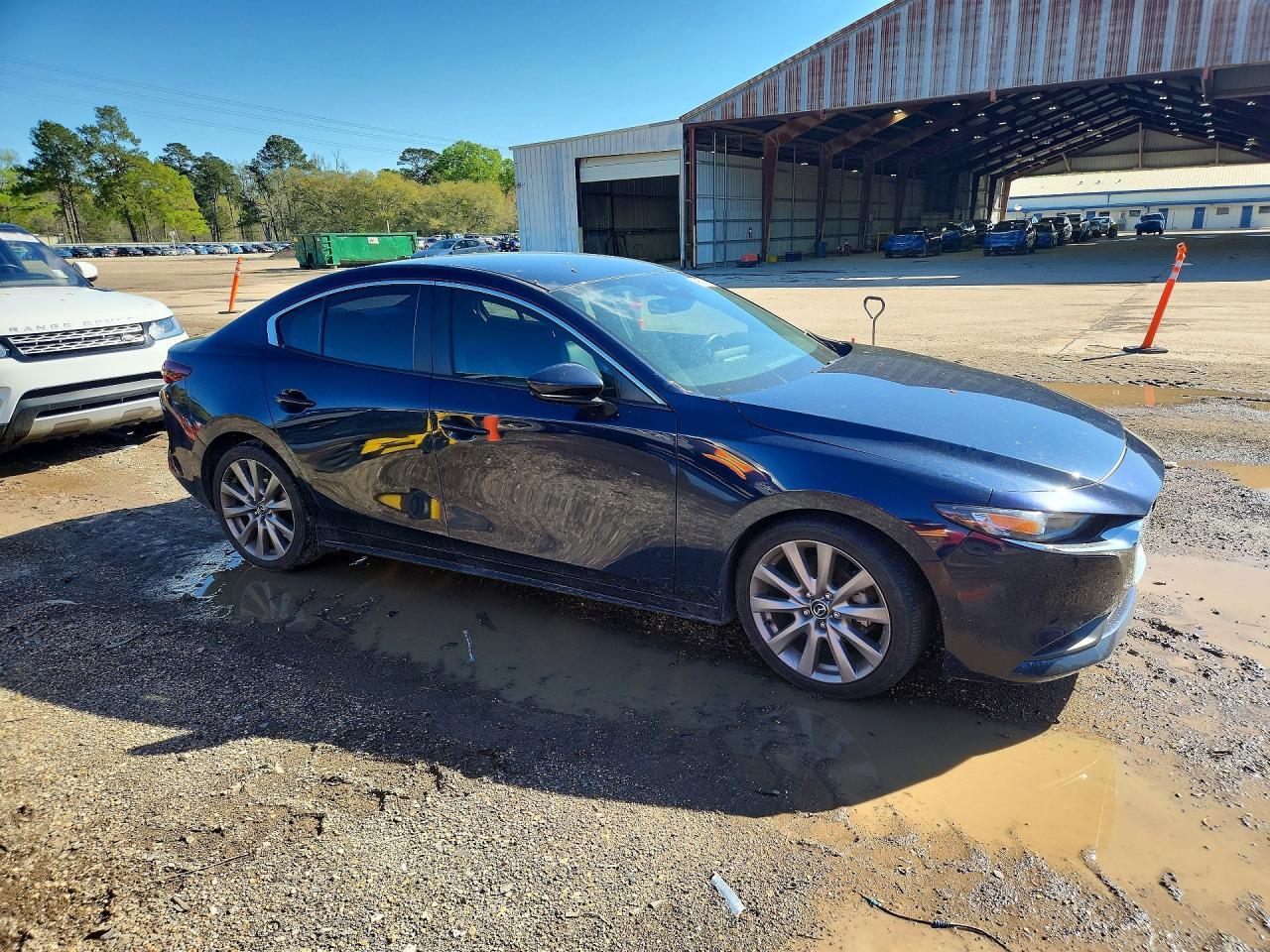 2021 MAZDA 3