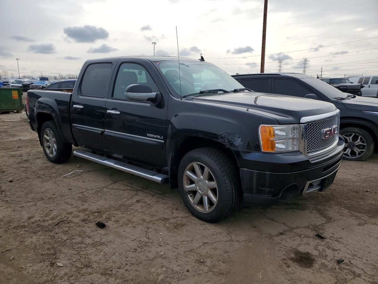 2013 GMC Sierra