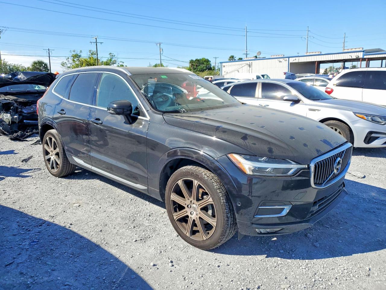 2021 VOLVO XC60