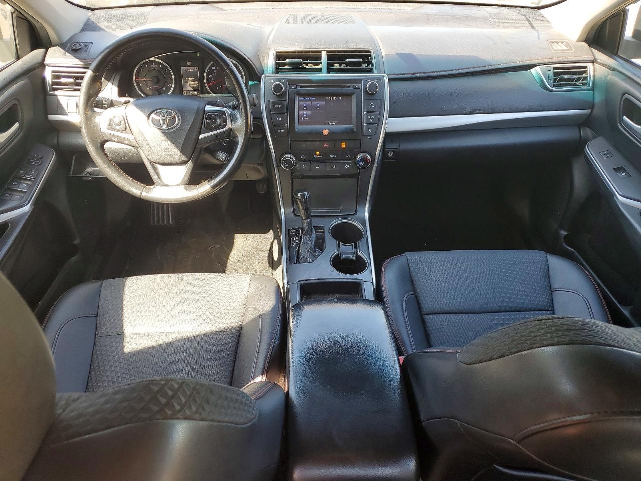 2015 TOYOTA CAMRY