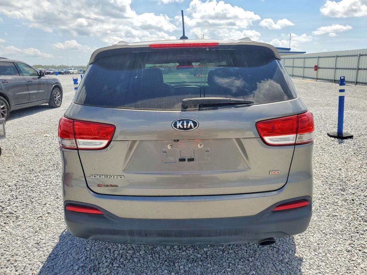 2017 KIA SORENTO