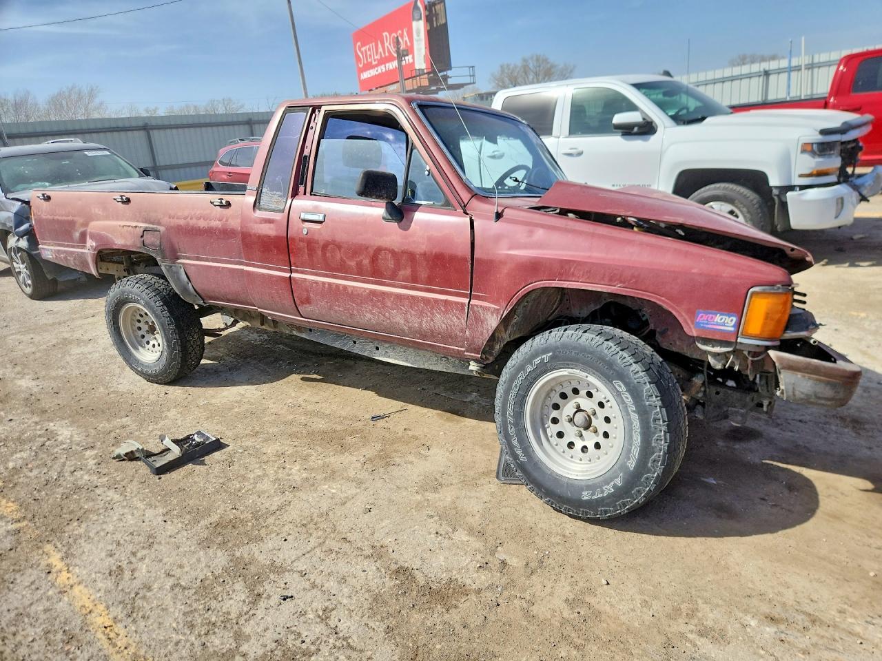 1987 TOYOTA Pickup