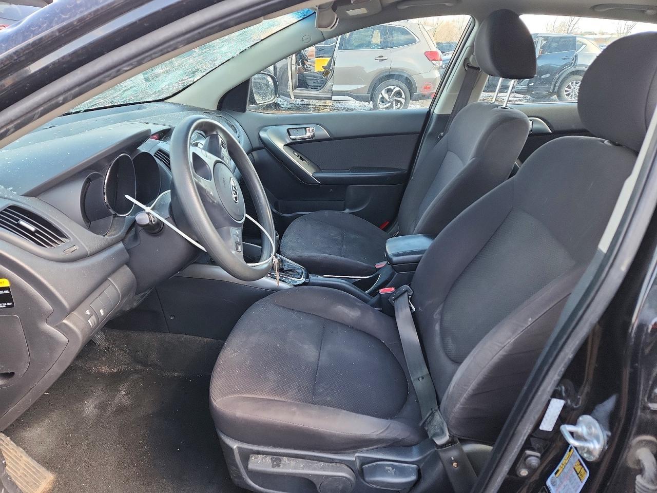 2013 KIA FORTE