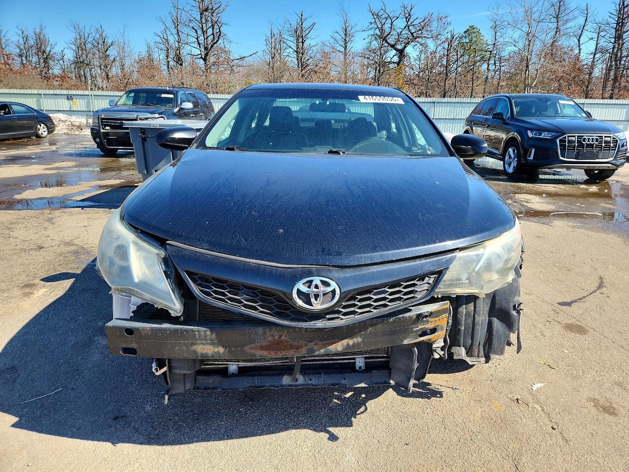 2014 TOYOTA CAMRY