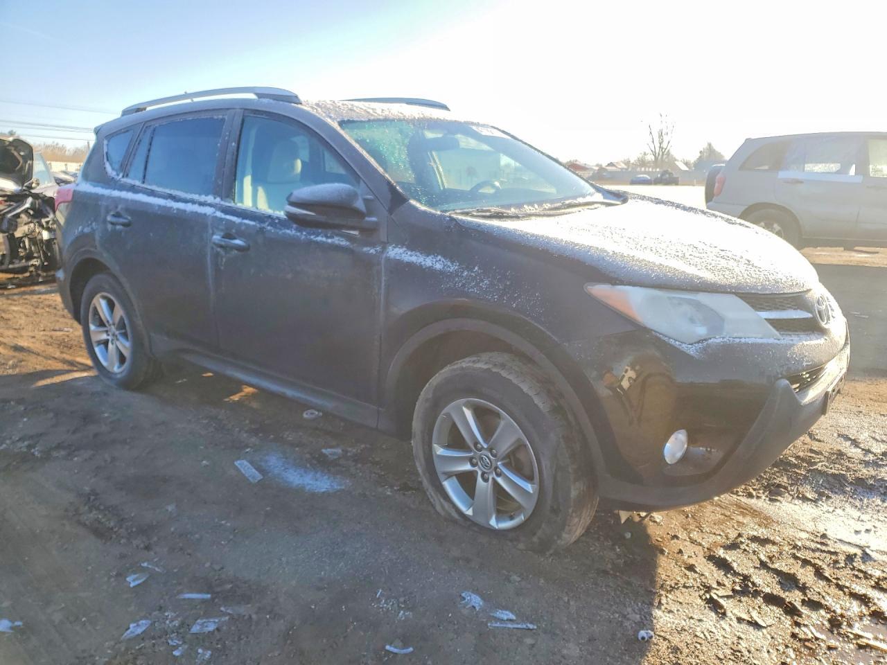 2015 TOYOTA RAV4