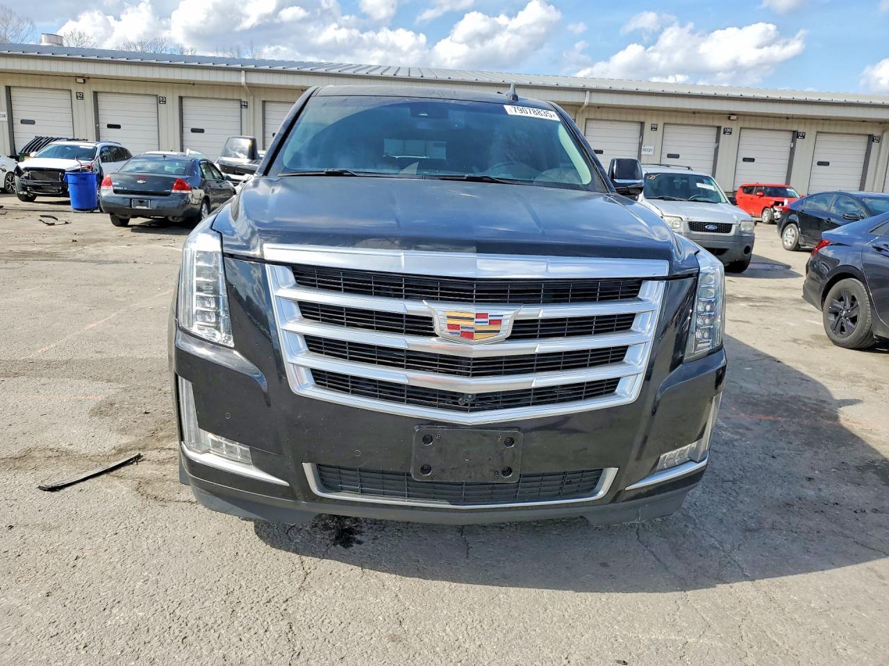 2016 CADILLAC Escalade ESV