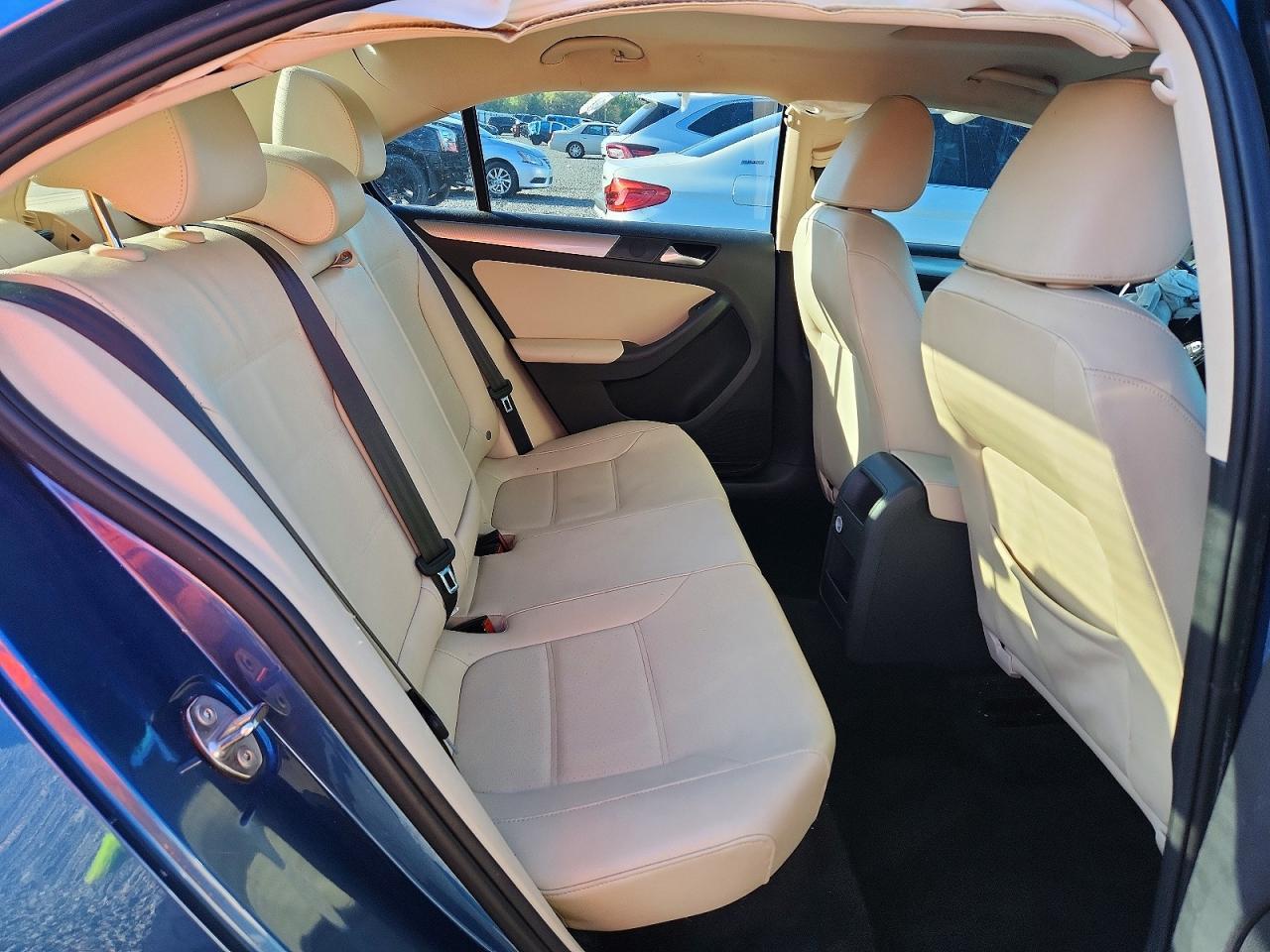 2018 VOLKSWAGEN JETTA