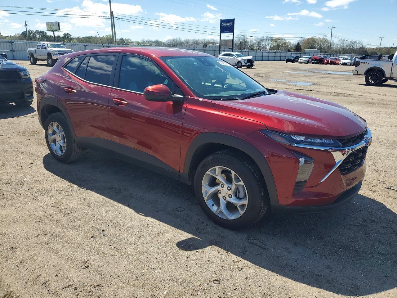 2025 CHEVROLET TRAX