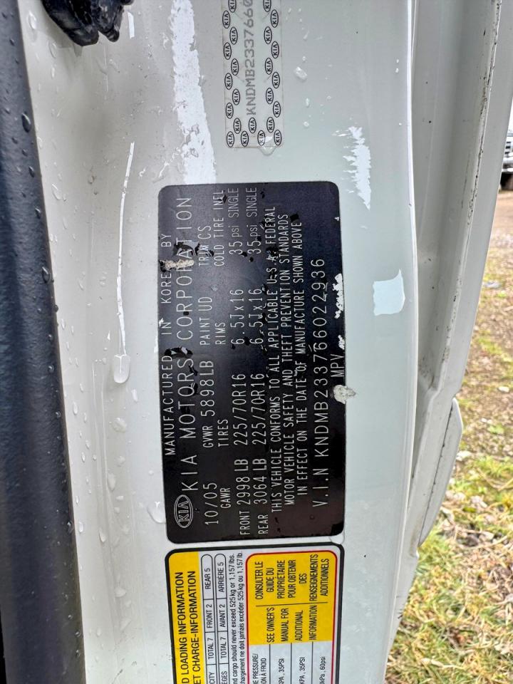 2006 KIA SEDONA