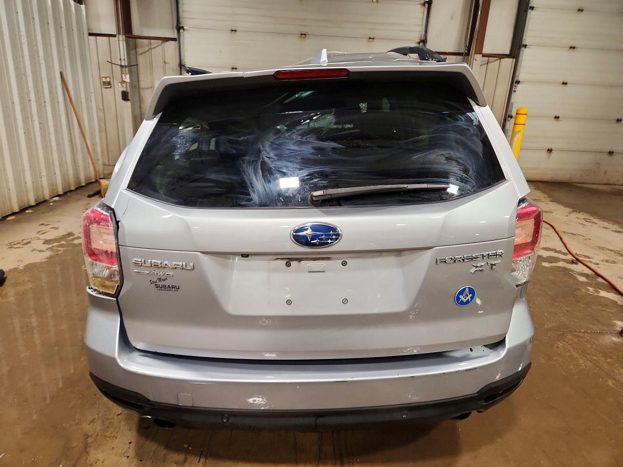 2018 SUBARU FORESTER
