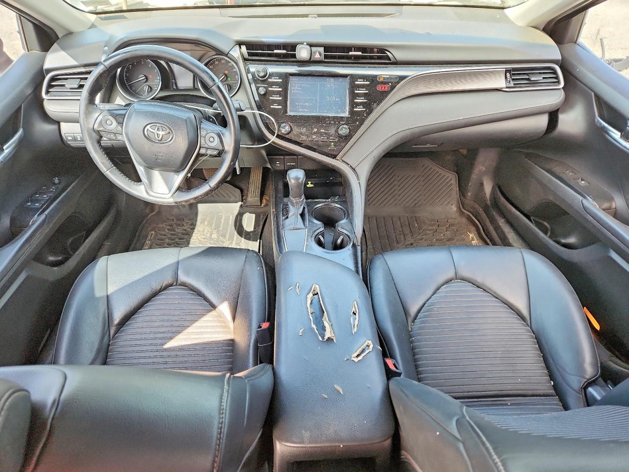 2019 TOYOTA CAMRY