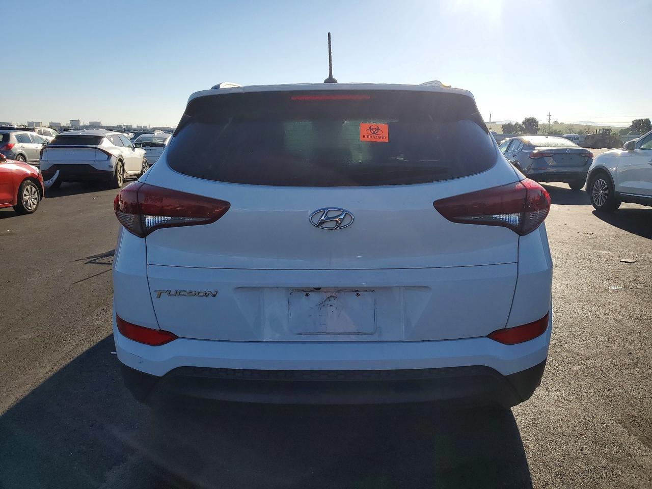 2016 HYUNDAI TUCSON