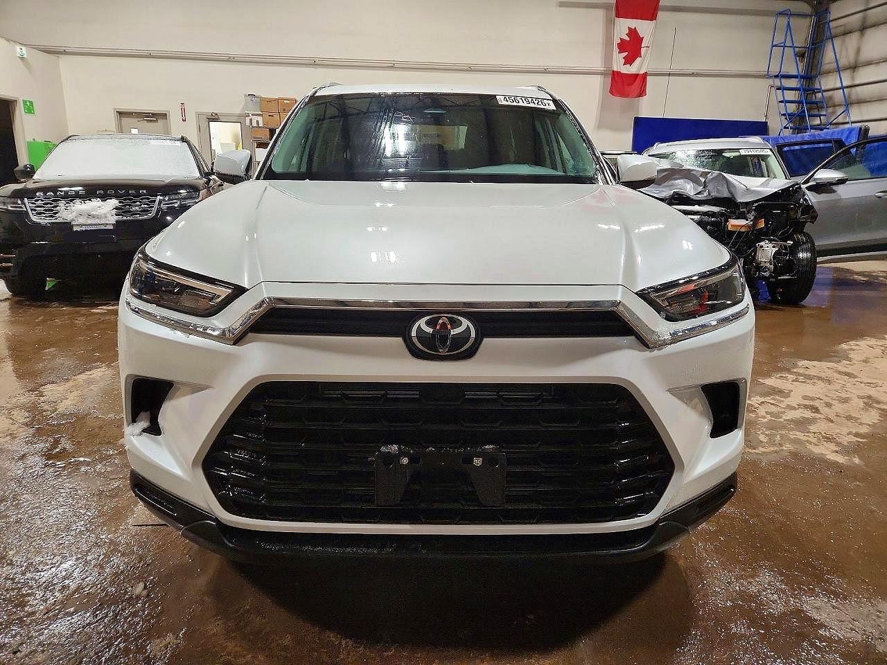 2024 TOYOTA HIGHLANDER