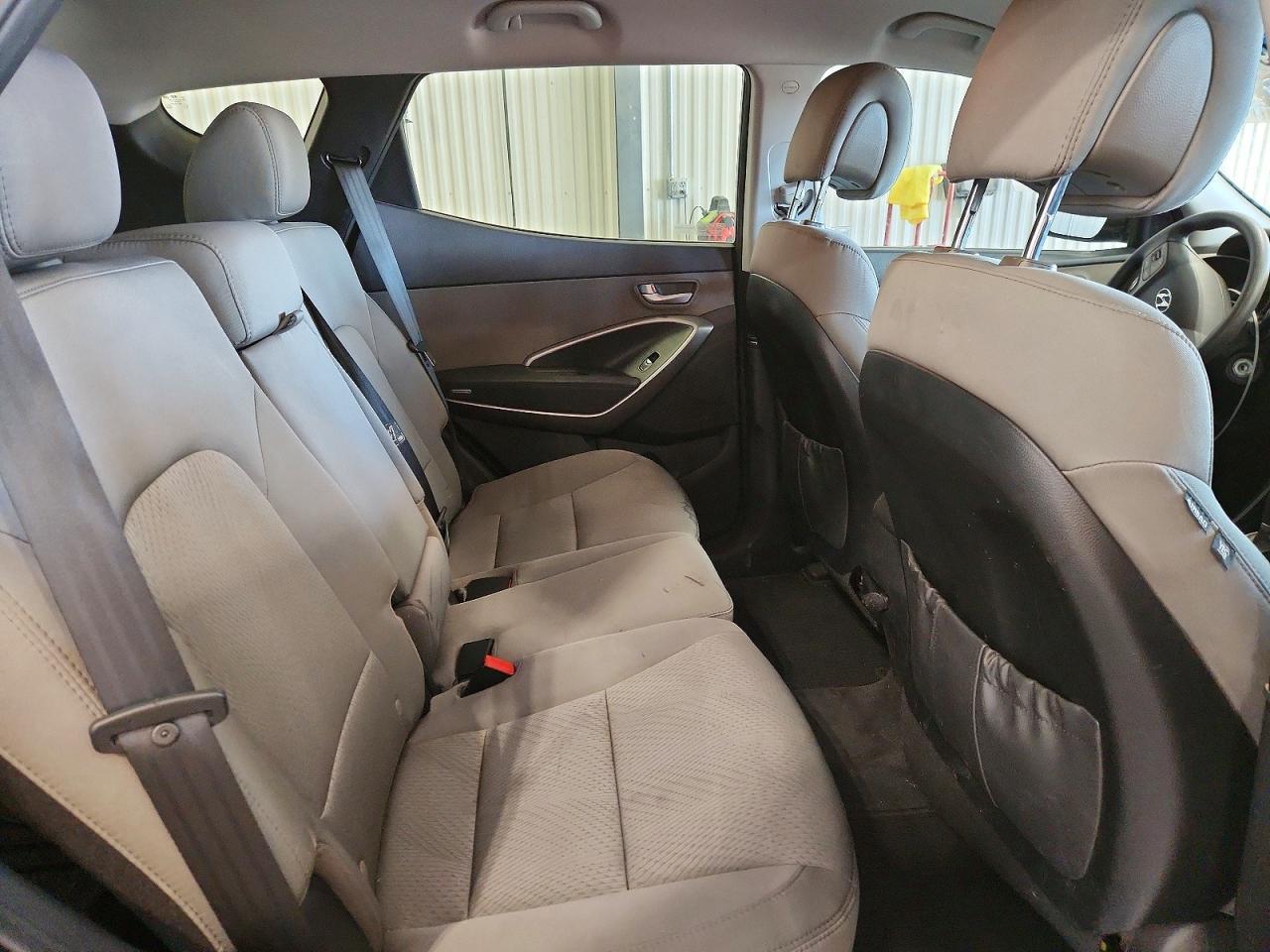 2016 HYUNDAI SANTA FE