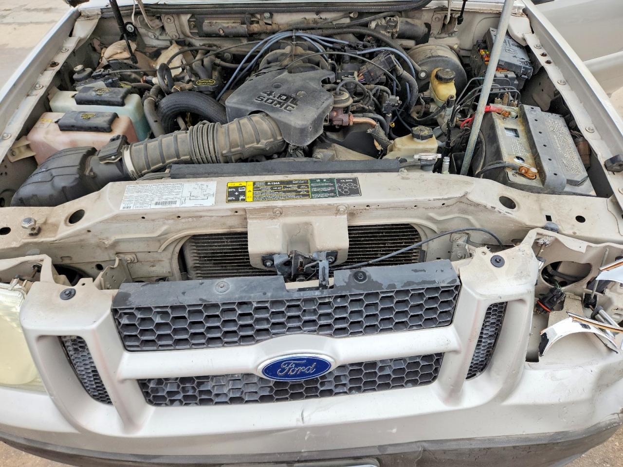 2003 FORD Explorer Sport Trac