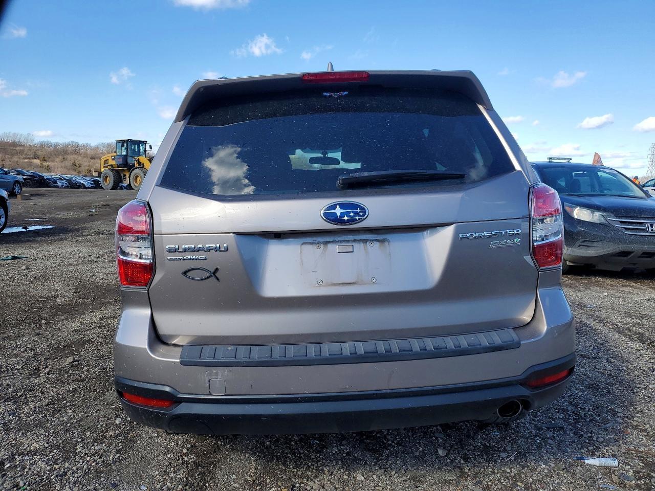 2016 SUBARU FORESTER