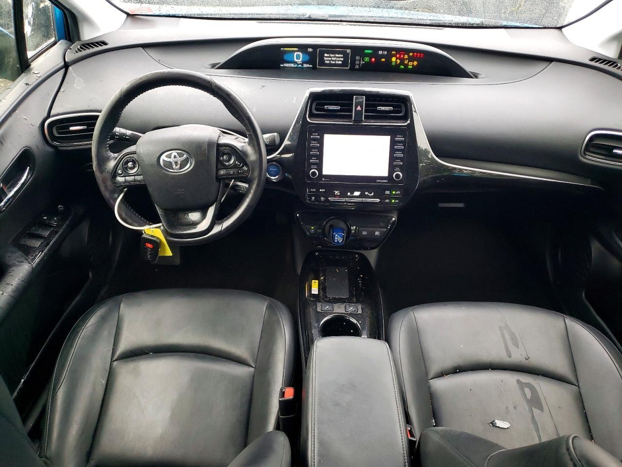 2022 TOYOTA PRIUS