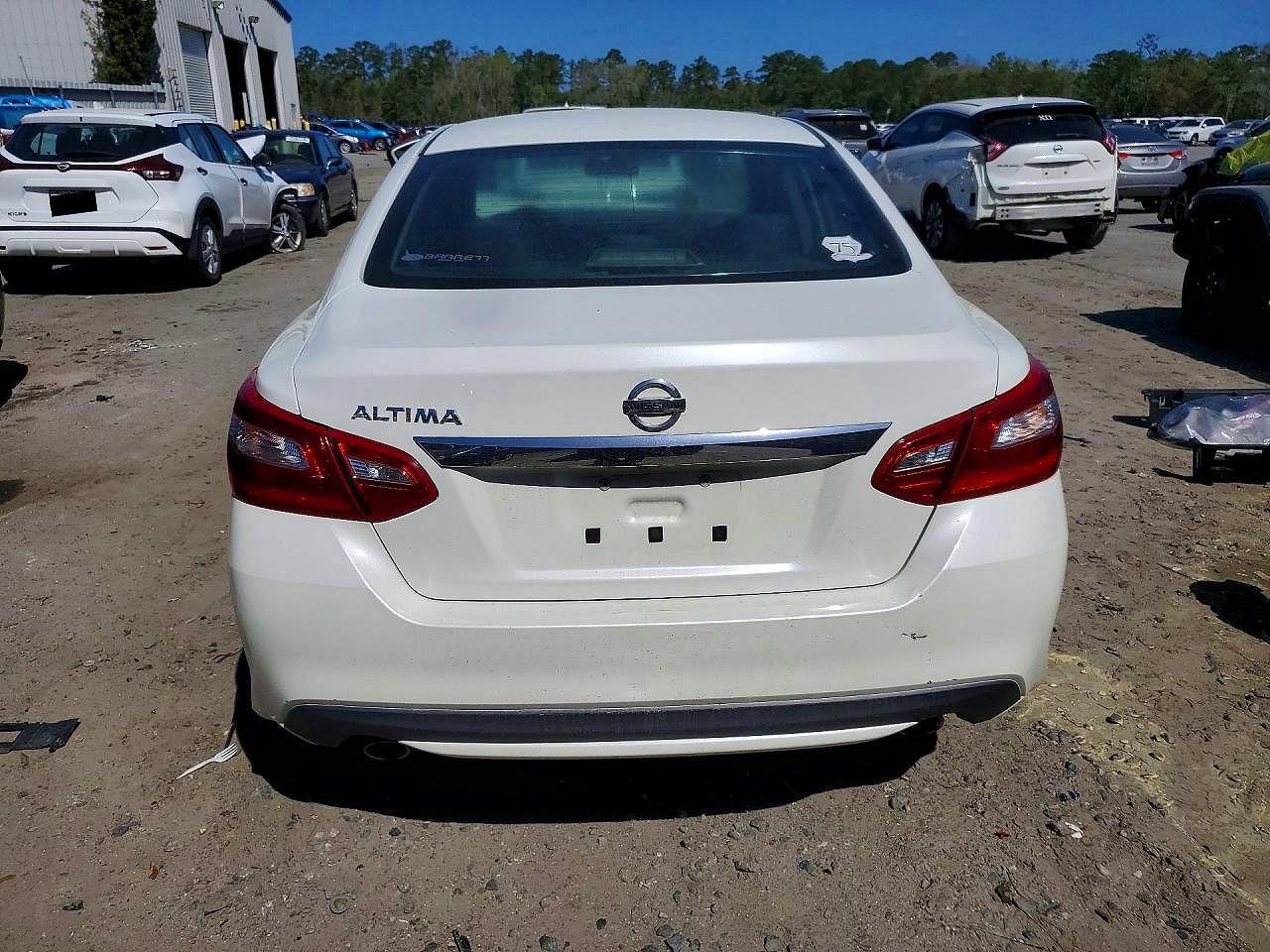 2016 NISSAN ALTIMA