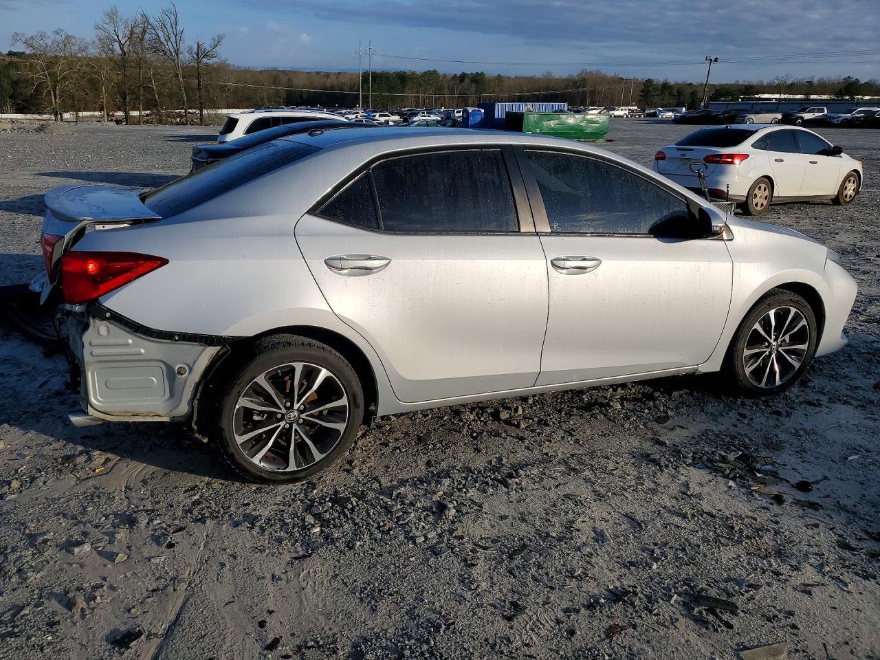 2017 TOYOTA COROLLA