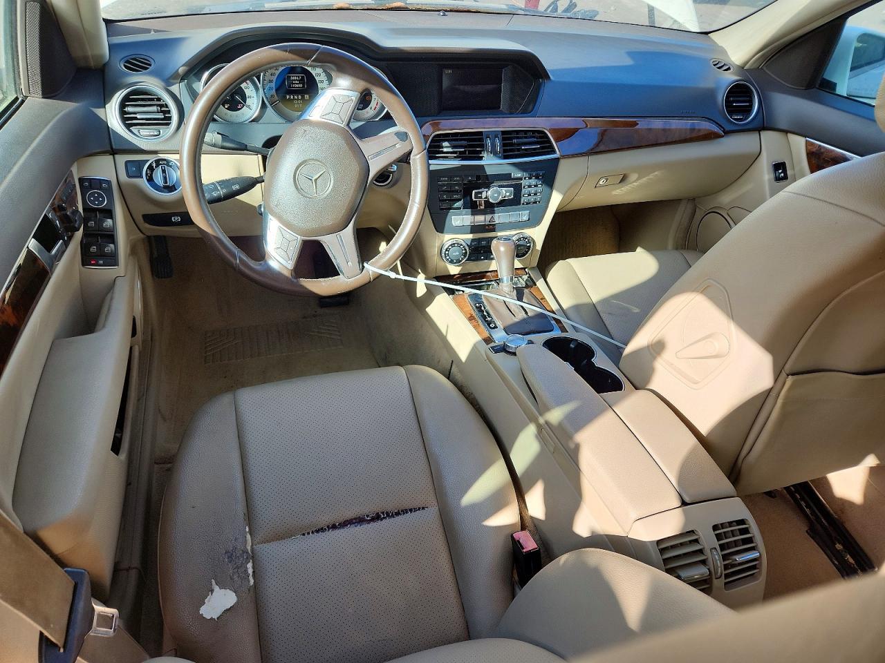 2012 MERCEDES-BENZ C-CLASS