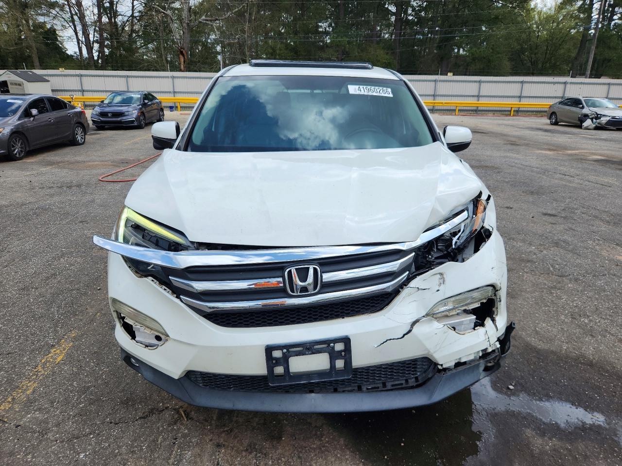 2017 HONDA PILOT