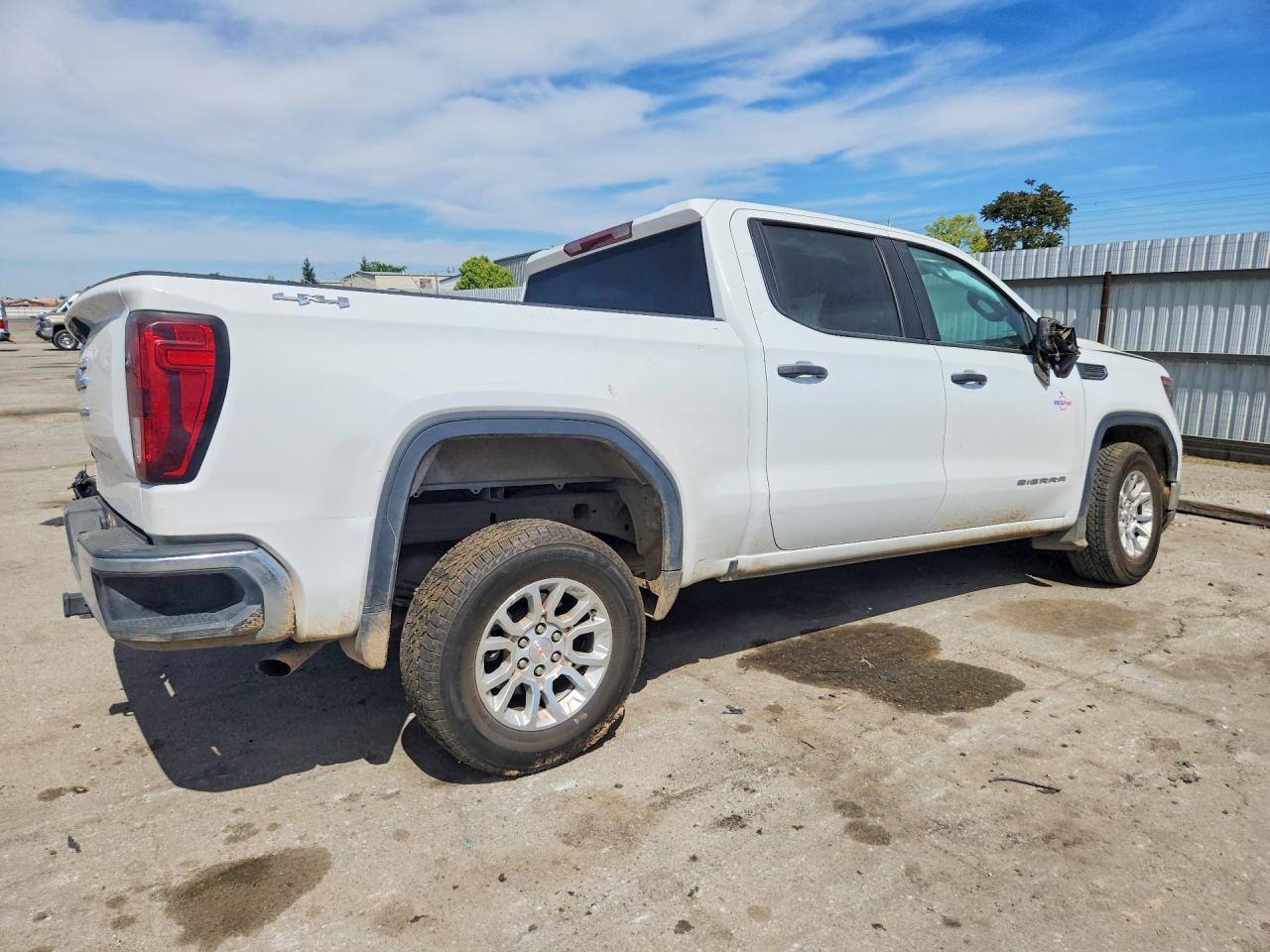 2024 GMC Sierra