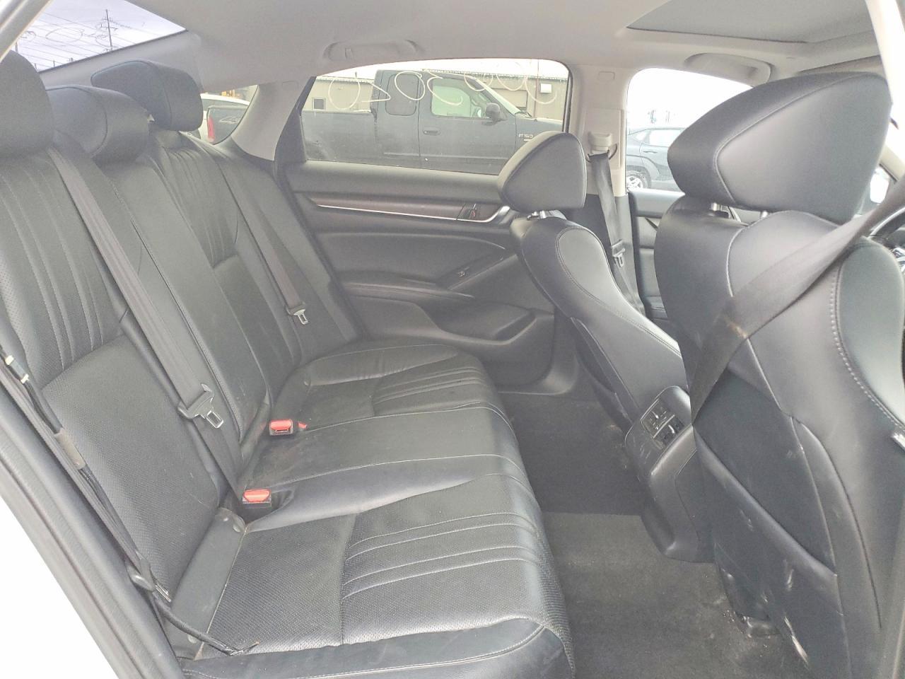 2018 HONDA ACCORD