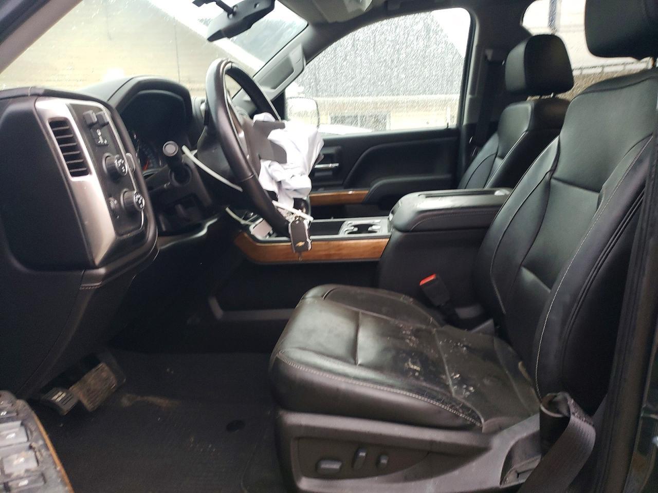 2018 CHEVROLET Silverado